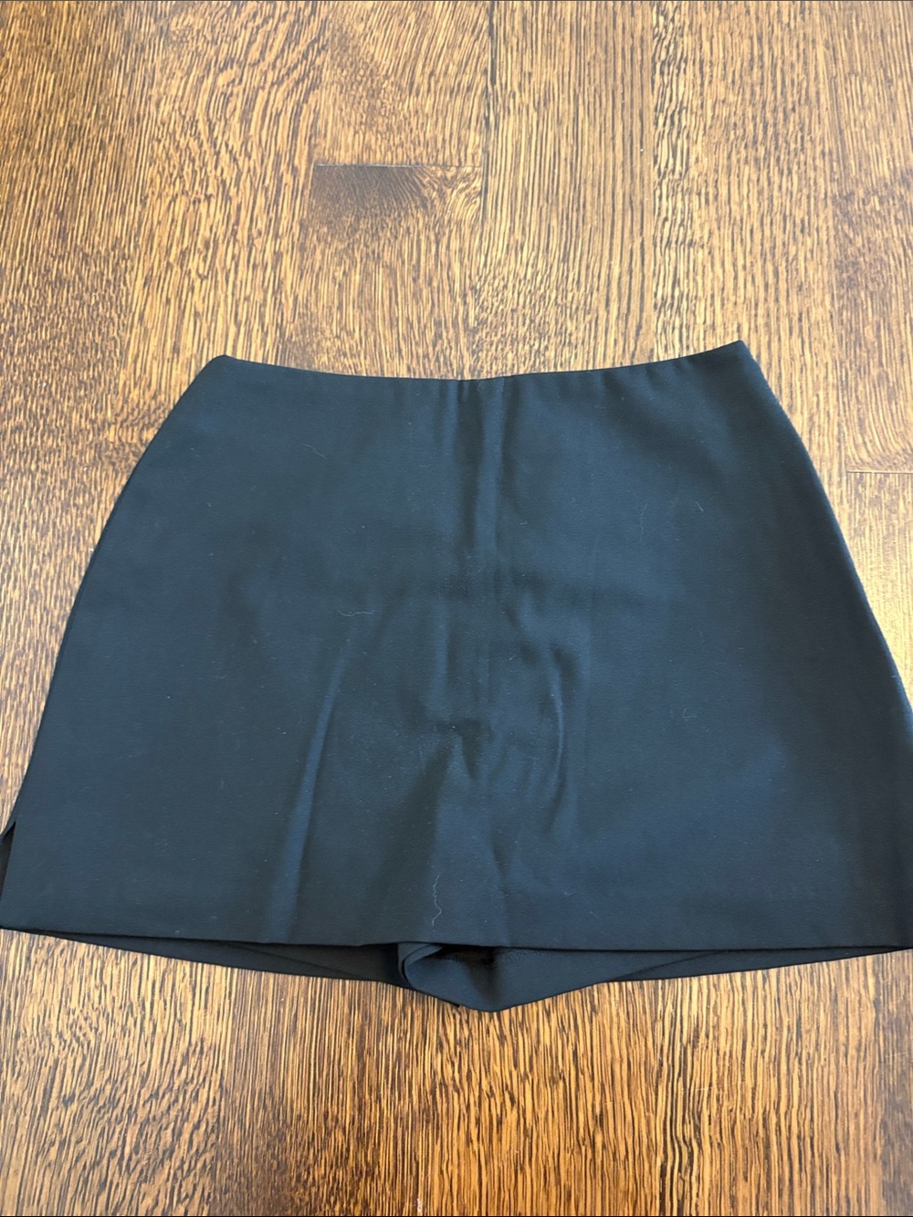 Babaton (Aritzia) Sleek Black Women's Skort with Clean A-Line Front